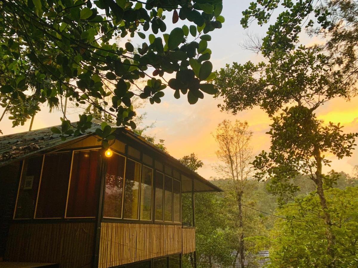 Kanthanpara Resorts Meppadi Exterior photo