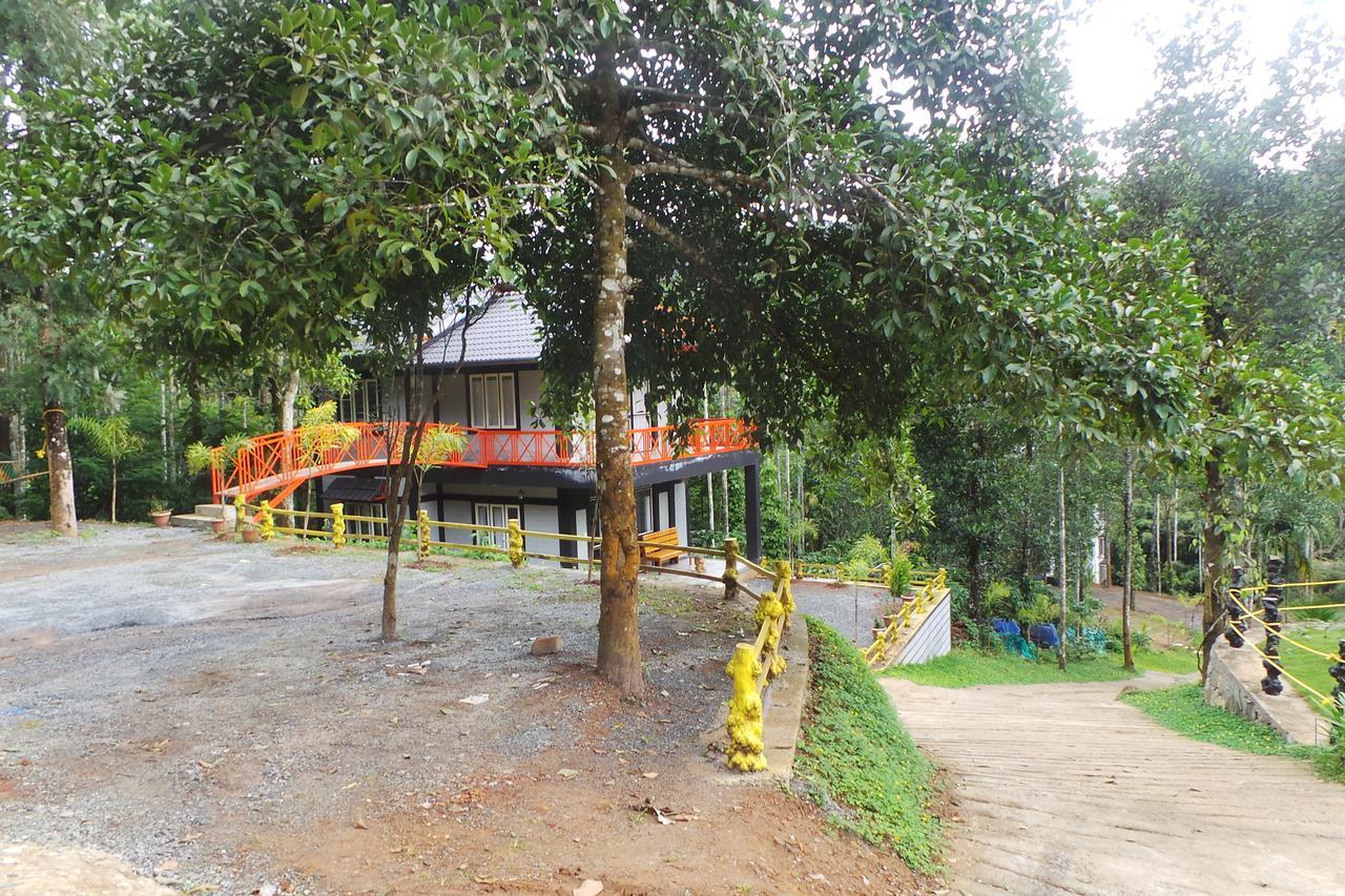 Kanthanpara Resorts Meppadi Exterior photo