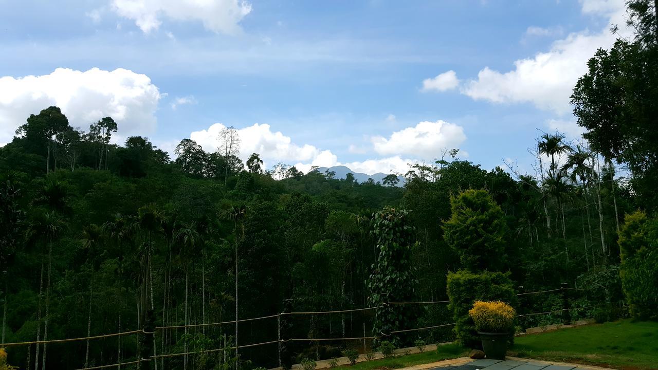 Kanthanpara Resorts Meppadi Exterior photo
