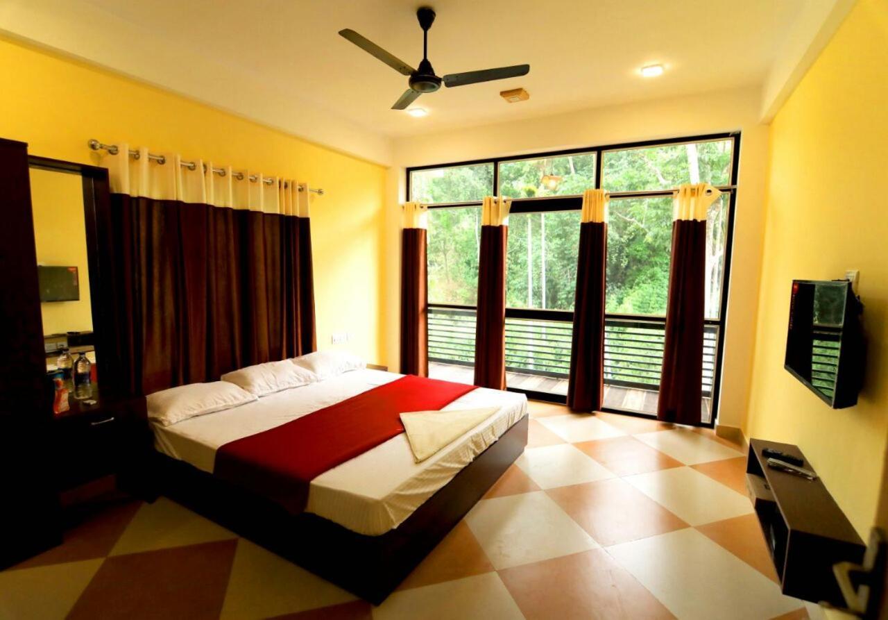 Kanthanpara Resorts Meppadi Exterior photo
